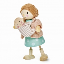 בובות עץ - גברת גודווד ותינוק tender leaf toys